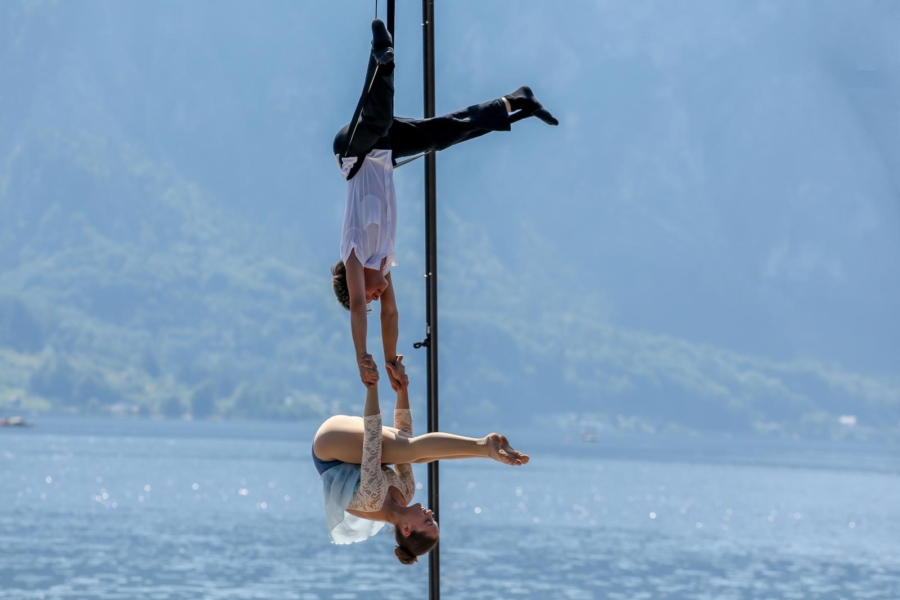 Acrobatics Showteam Foto